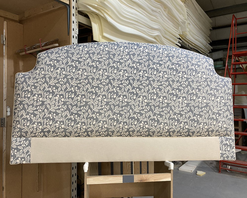Super King Puffin Headboard Fermoie Liana 013 DD