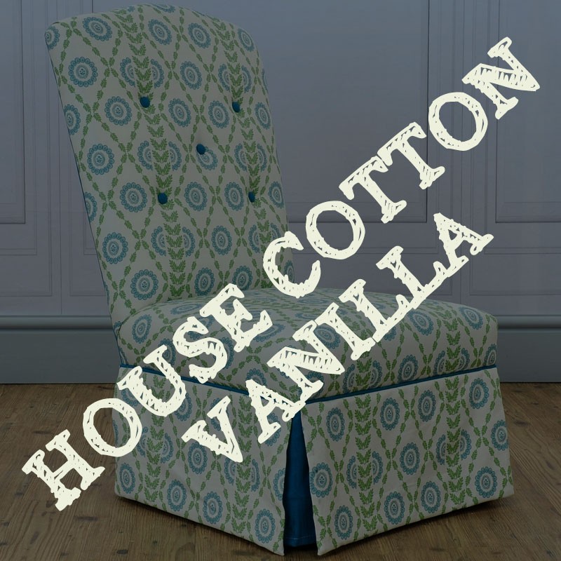 Contrast Piped, Buttoned & Reveal HC