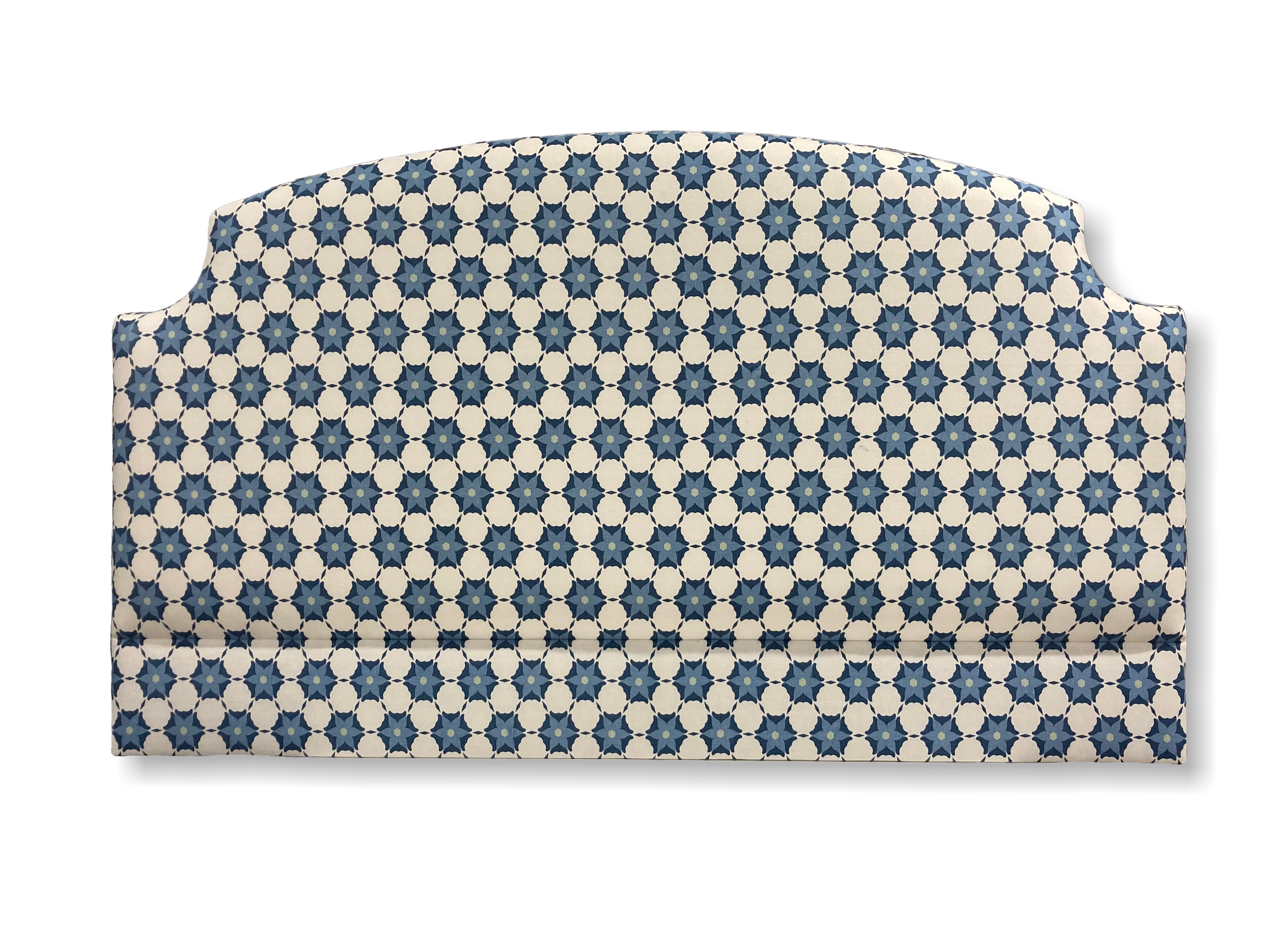 Rum-Headboard-Porcupine-Rocks-Giraffe-Blossom-Antique-Brass-Nail